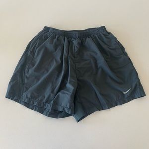 Nike Dri-Fit Running short (lined)